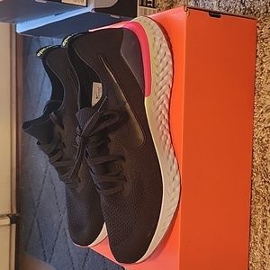 NEW Men's Nike Epic React Flynight 2